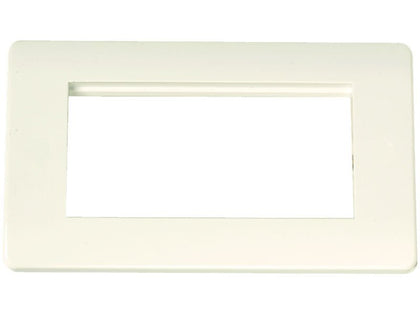 SCREWLESS Outlet Moulded 4 Module WHITE